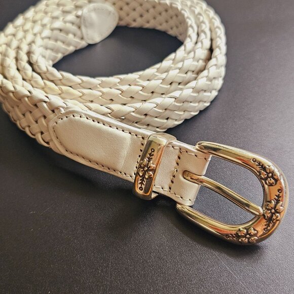 VTG Women's White Leather Braided Woven Belt With Floral Embossed Silver Buckle - Picture 5 of 8